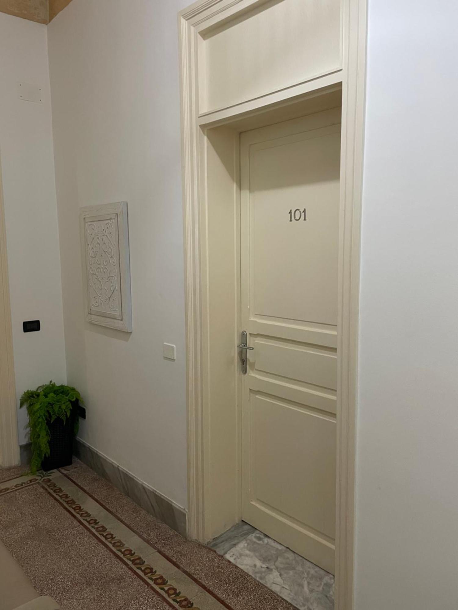 Casa Vacanze Woodhouse Marsala Kültér fotó